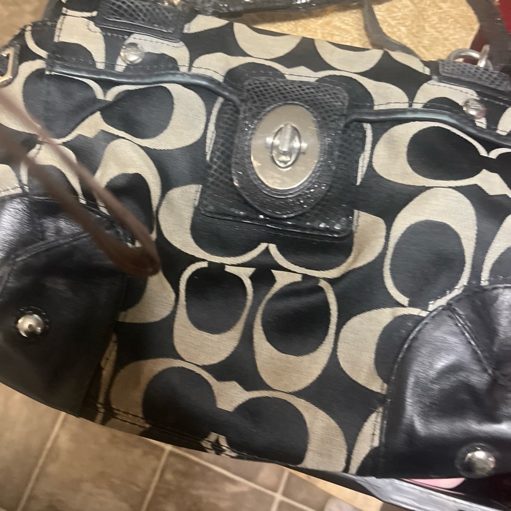 Black and Gray Designer Women's Bag - Picture 2 of 2
